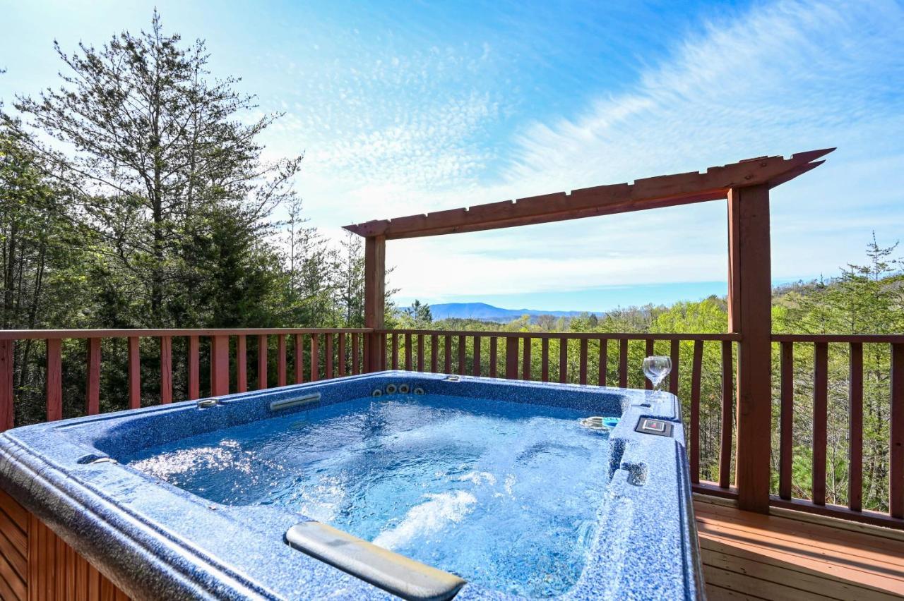 Private Mountain Cabin, Hot Tub Escape In The Smokies, With The View Sevierville Exterior foto