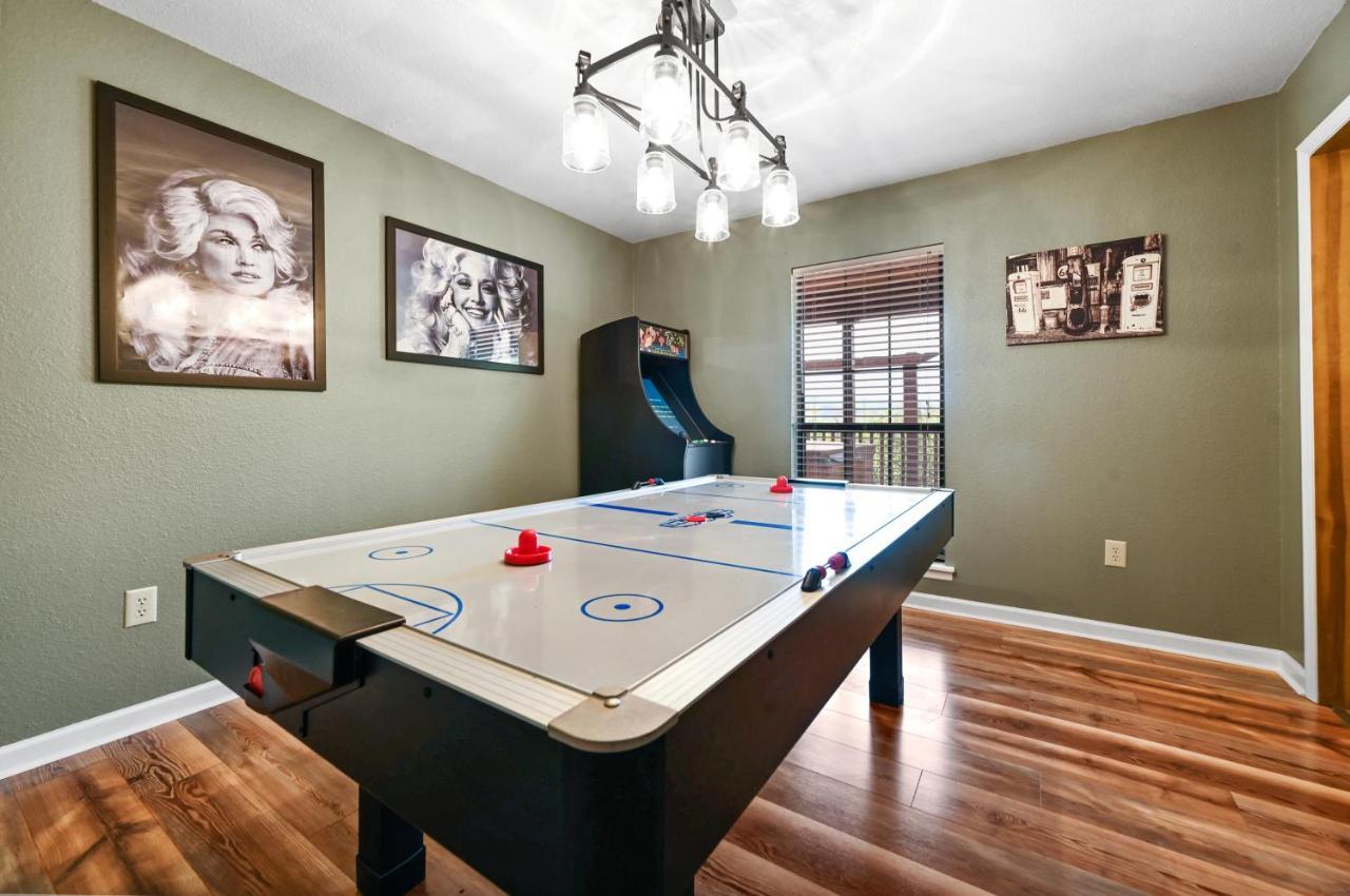 Private Mountain Cabin, Hot Tub Escape In The Smokies, With The View Sevierville Exterior foto