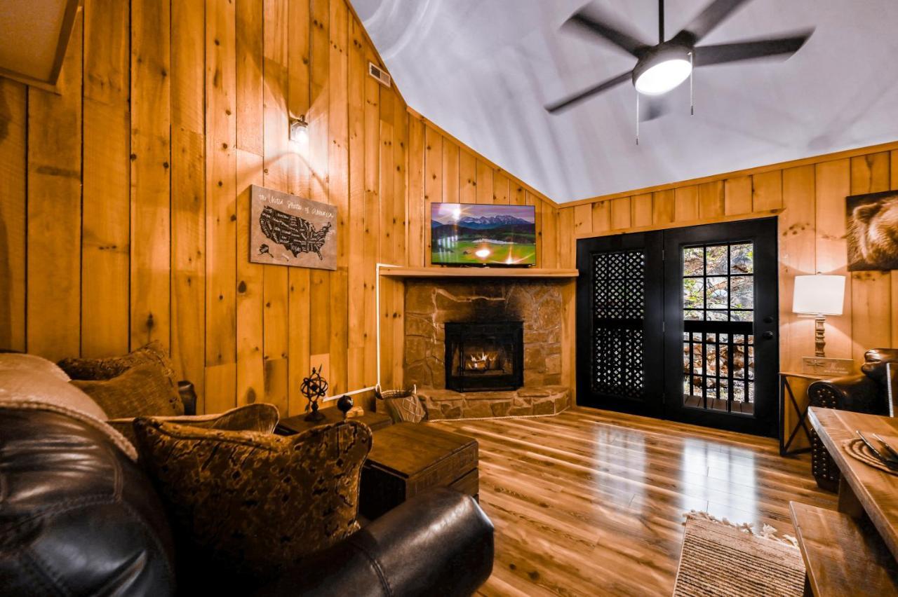 Private Mountain Cabin, Hot Tub Escape In The Smokies, With The View Sevierville Exterior foto