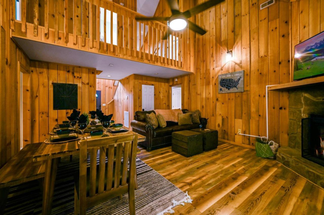 Private Mountain Cabin, Hot Tub Escape In The Smokies, With The View Sevierville Exterior foto